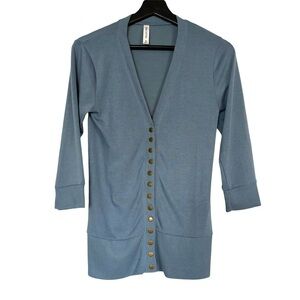 V-Neck Snap Front Lightweight Cardigan 3/4 Sleeves Medium *New Condition*